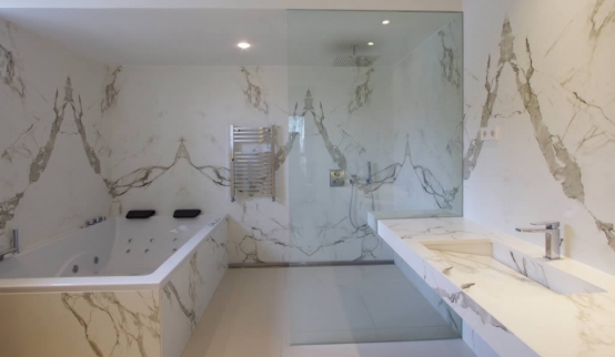 Foto Banheira de Dekton Aura