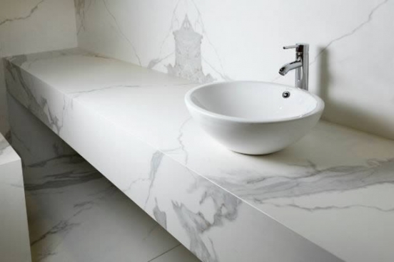 Foto Lavatorio de Neolith Calacatta